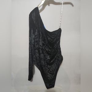 $89.95 Yitty Women's Plusshy Asymmetrical Velvet Bodysuit Black Size 2X